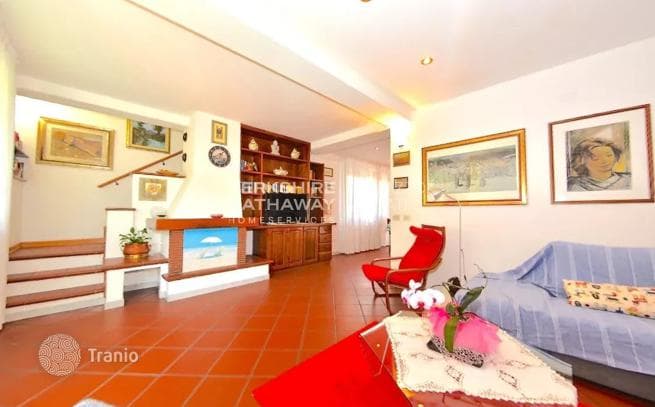 5-Bedroom Villa in Pietrasanta, Italy, photo 2