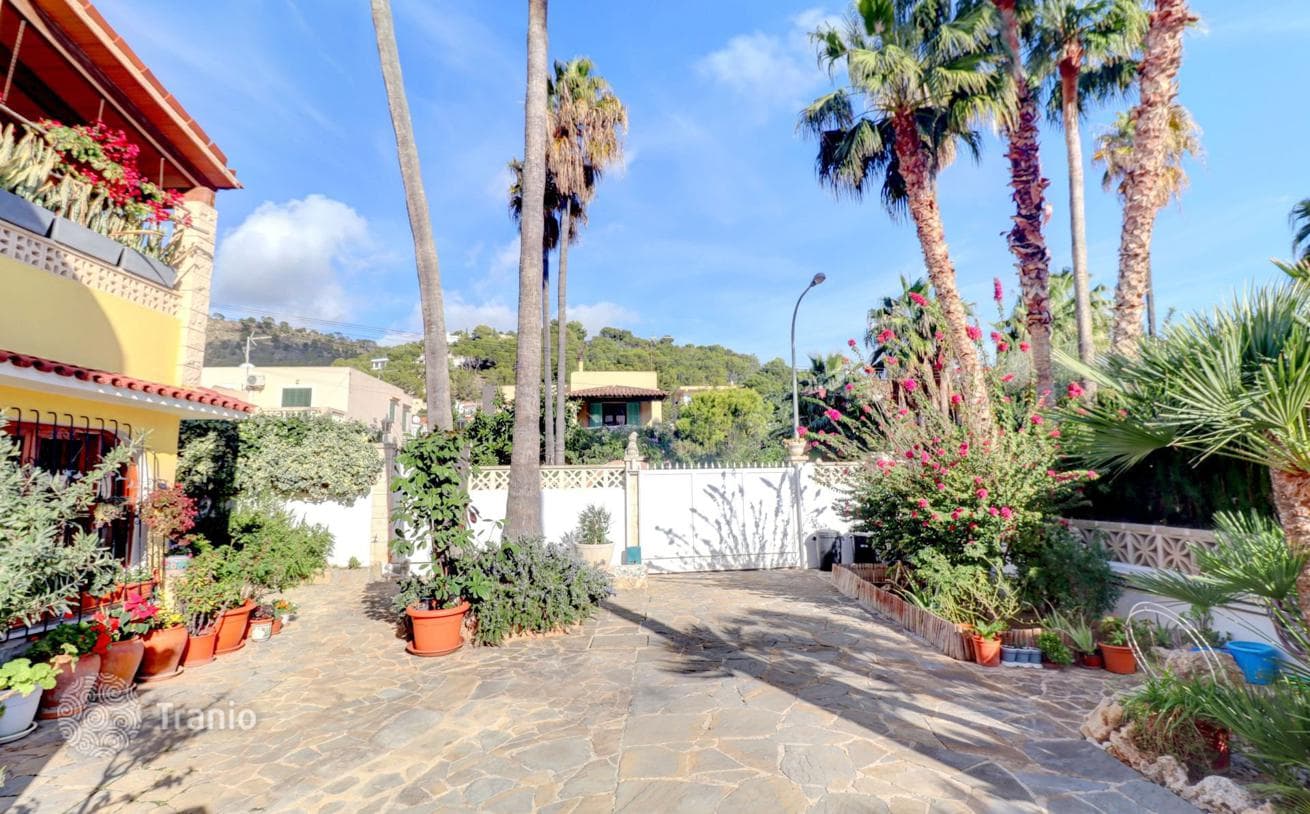 3-Bedroom Apartment 600 m from the Beach in Peguera, Mallorca, photo 3