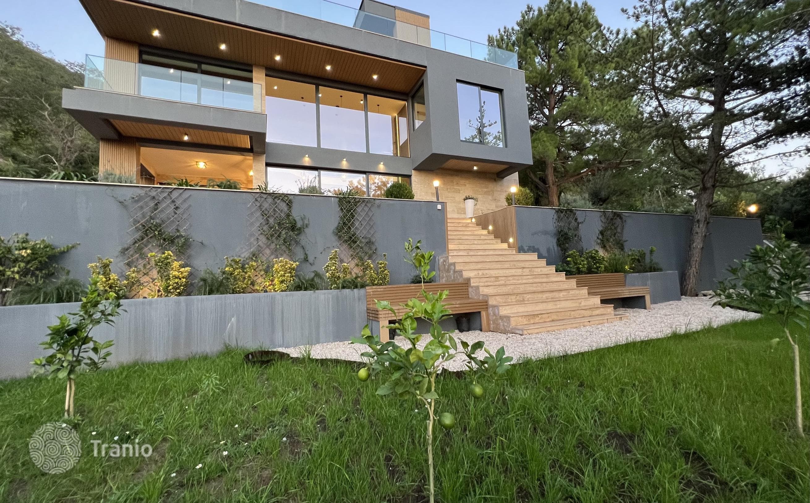 3-Bedroom Villa with Sea View in Tivat, photo 4