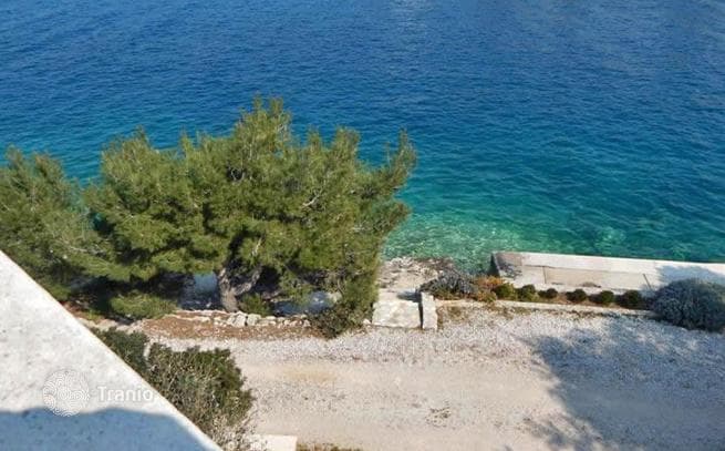 Furnished Beachfront House in Rogoznica, Split, photo 2