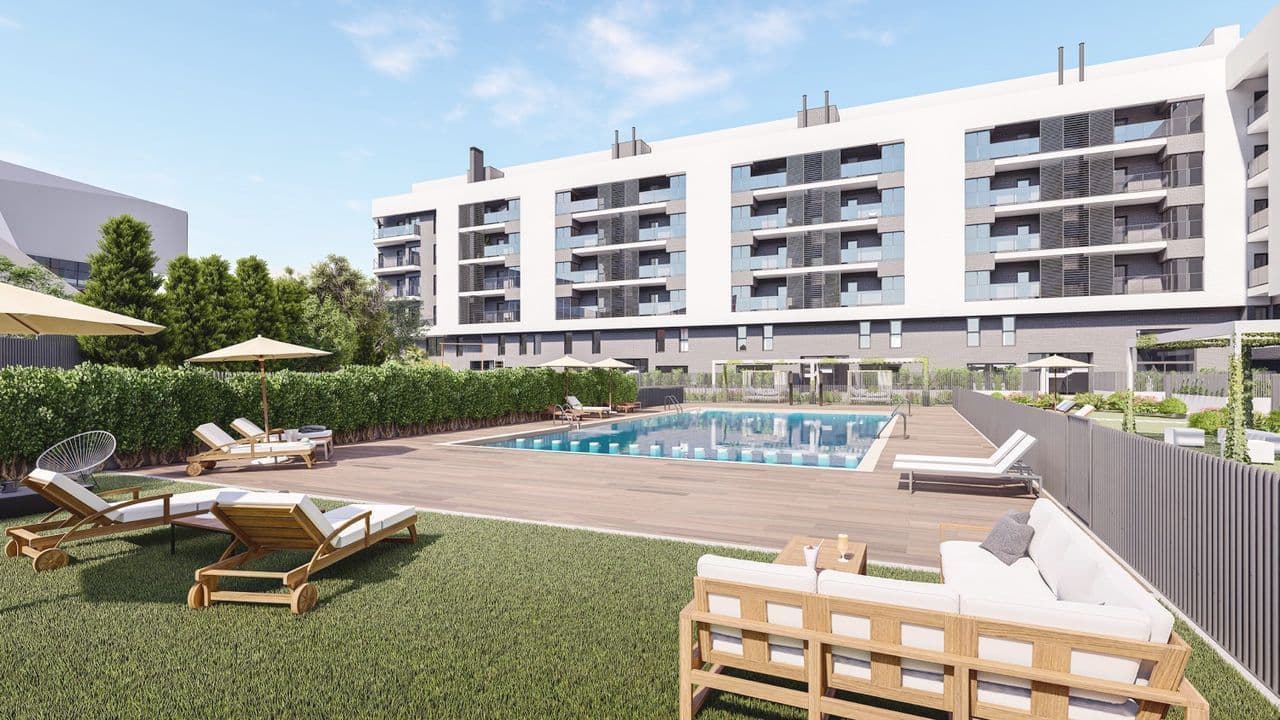 3-Bedroom Apartment in Valencia, Spain