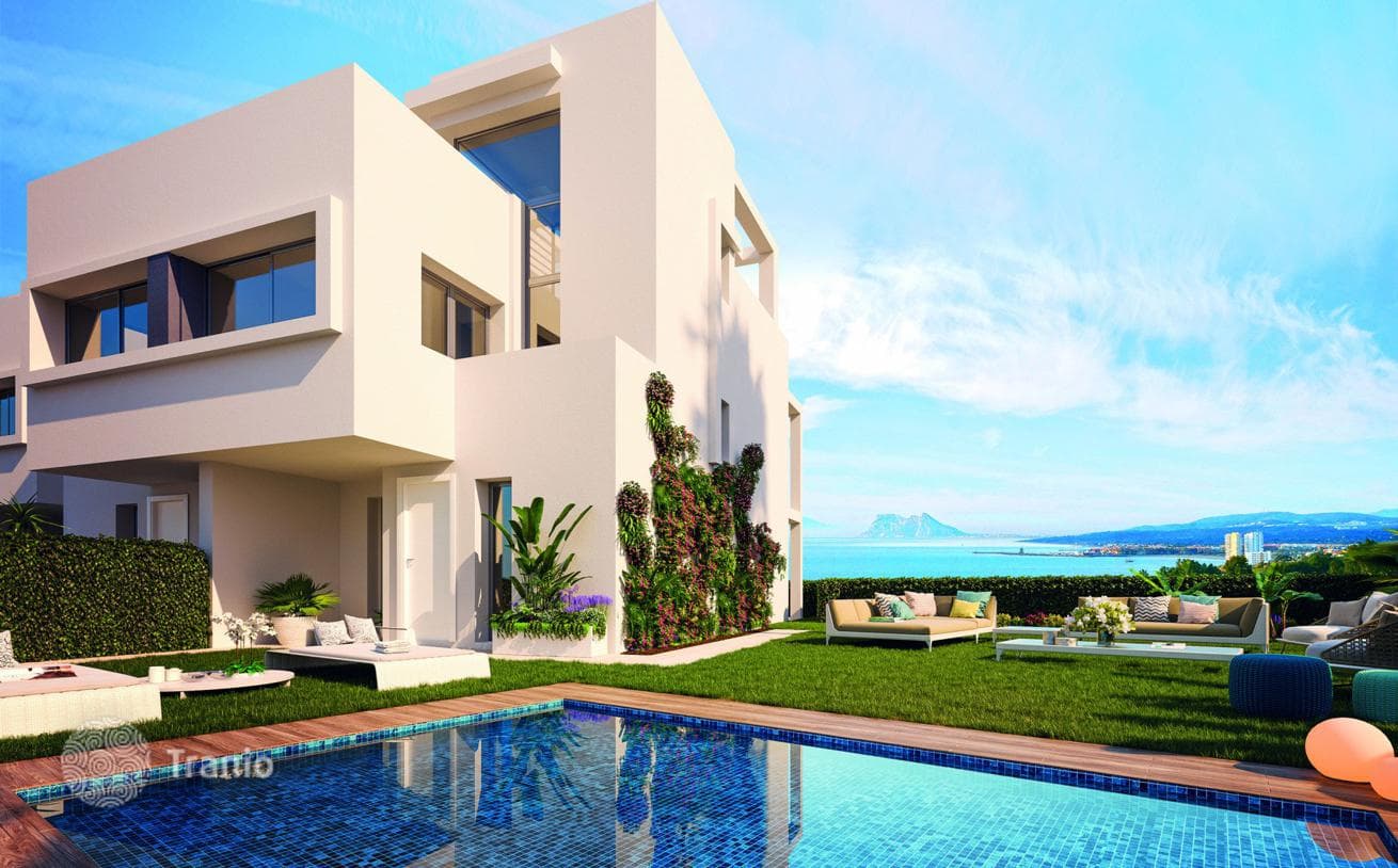 5-Bedroom Townhouse in Marbella, Spain, photo 2