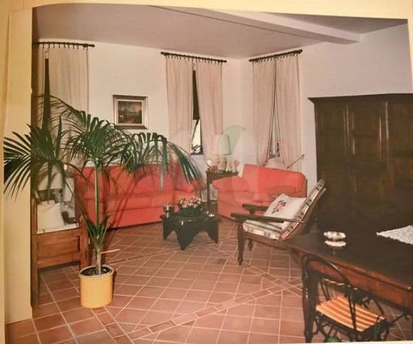 3-Bedroom Apartment in Ospedaletti, photo 2