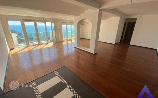2-Bedroom Apartment with Sea View in Petrovac, photo 5