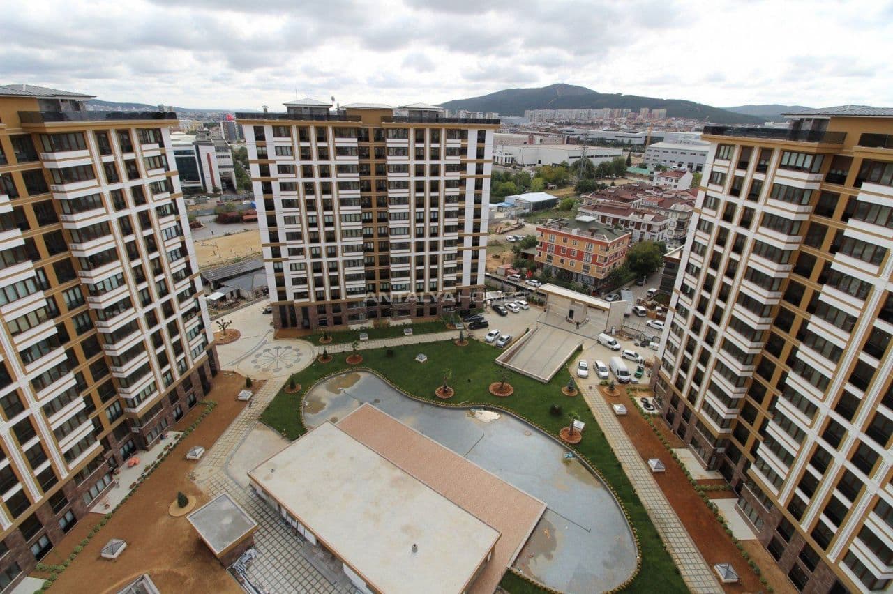 4-Bedroom Apartment in Sancaktepe, Istanbul, photo 5