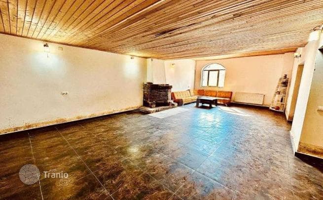 8-комнатный дом в городе 600 м² в Тбилиси (город), Грузия