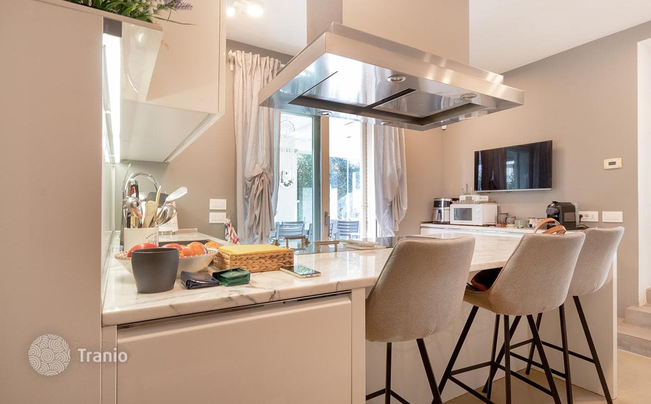 Renovated Villa with Garden in Forte dei Marmi, photo 2