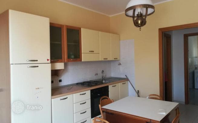 Townhouse with Two Apartments and Garden Near the Sea in Lampedusa