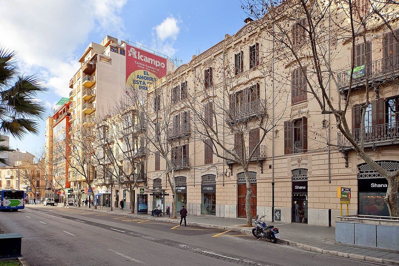 3-Bedroom Apartment in Palma de Mallorca, photo 3