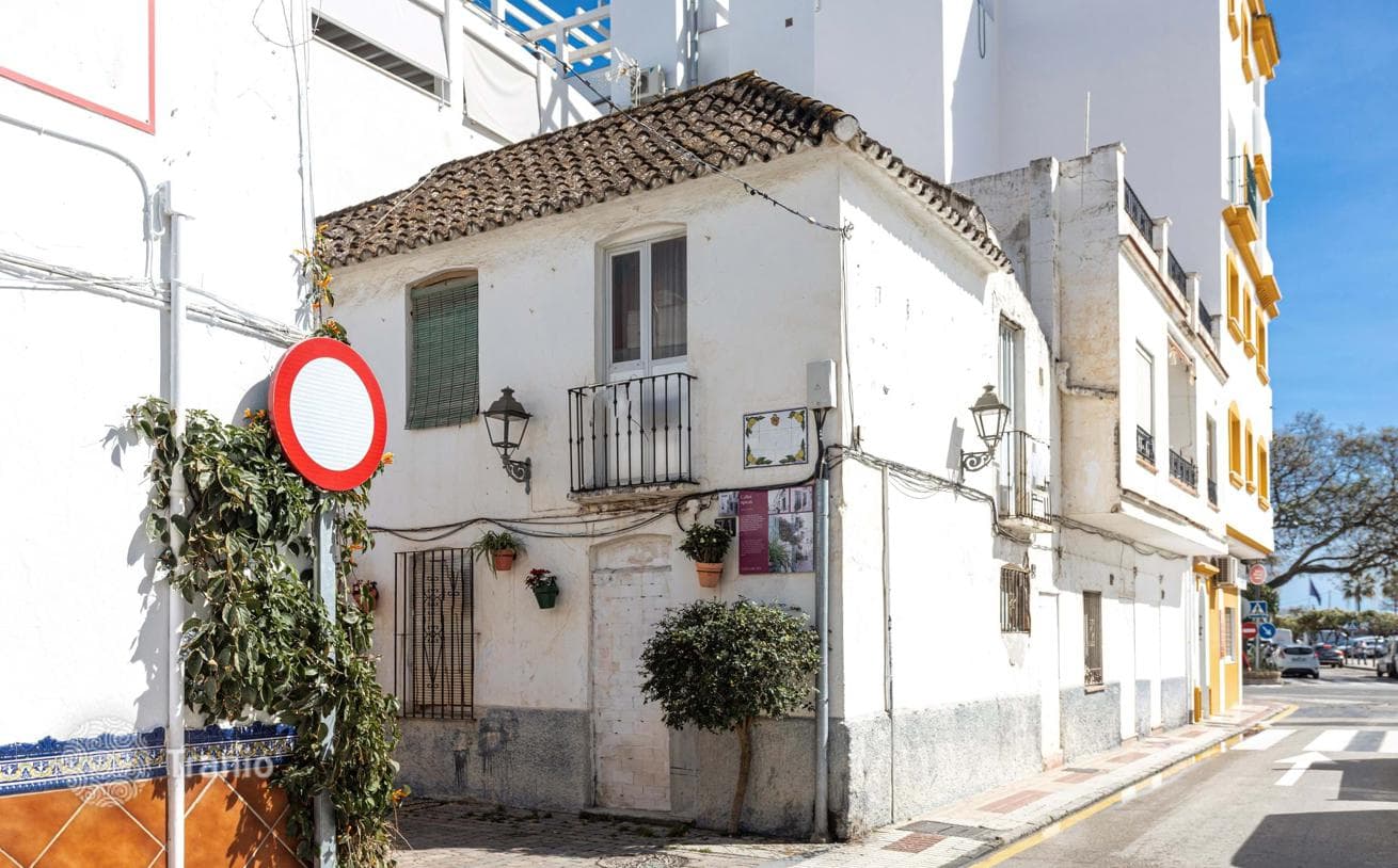 Traditional Building in Estepona City Center, Malaga, photo 5