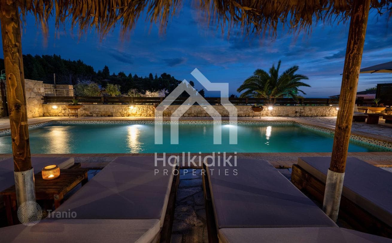 14-Bedroom Villa with 9 Bathrooms in Halkidiki, Greece