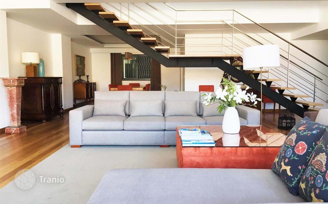 Luxury Penthouse with Terrace and City and Sea Views in Funchal
