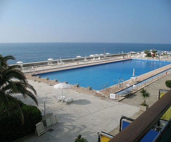 2-Bedroom Penthouse in Ospedaletti, photo 4