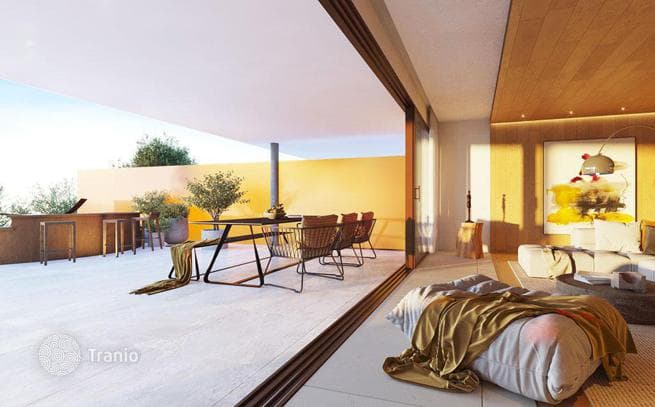 Apartments with Private Pools Near the Beach in Fuengirola