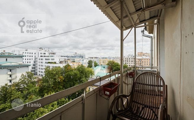 2-Bedroom Apartment in Basmanny District, Moscow