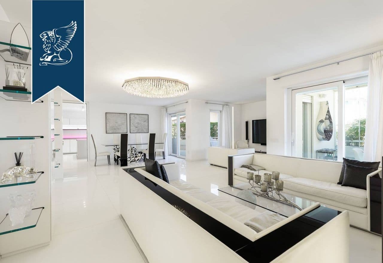Апартаменты в Риме, Италия, 280 м²