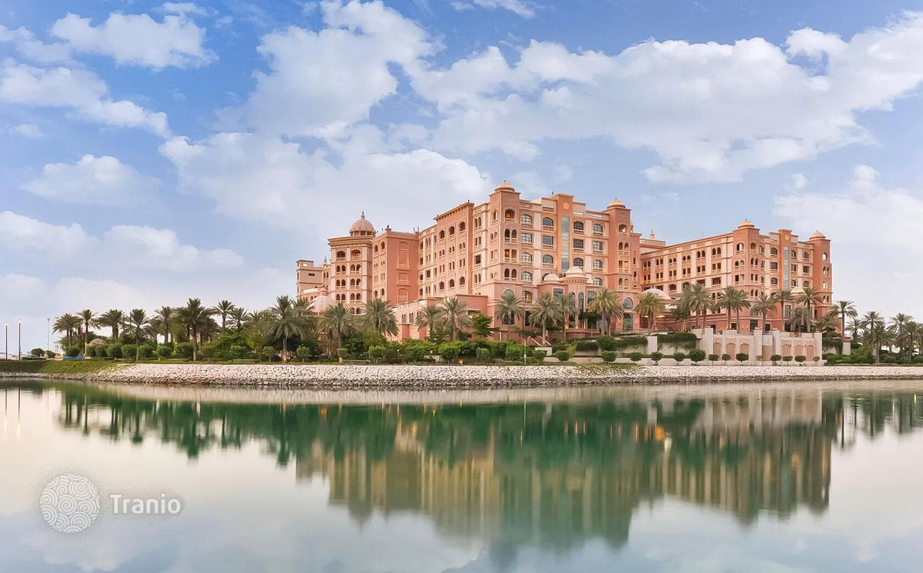 Premium Beachfront Residences with Hotel and Pools in Doha, Qatar, photo 2