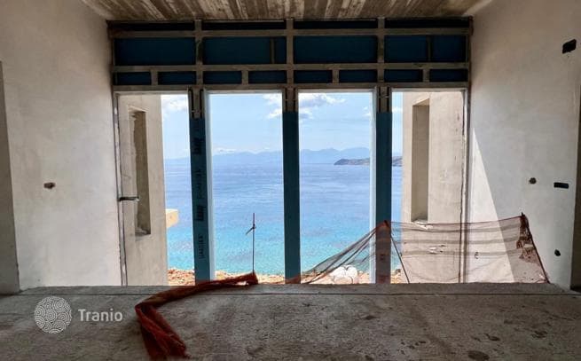 4-Bedroom Apartment in New Build in Plaka, Hania