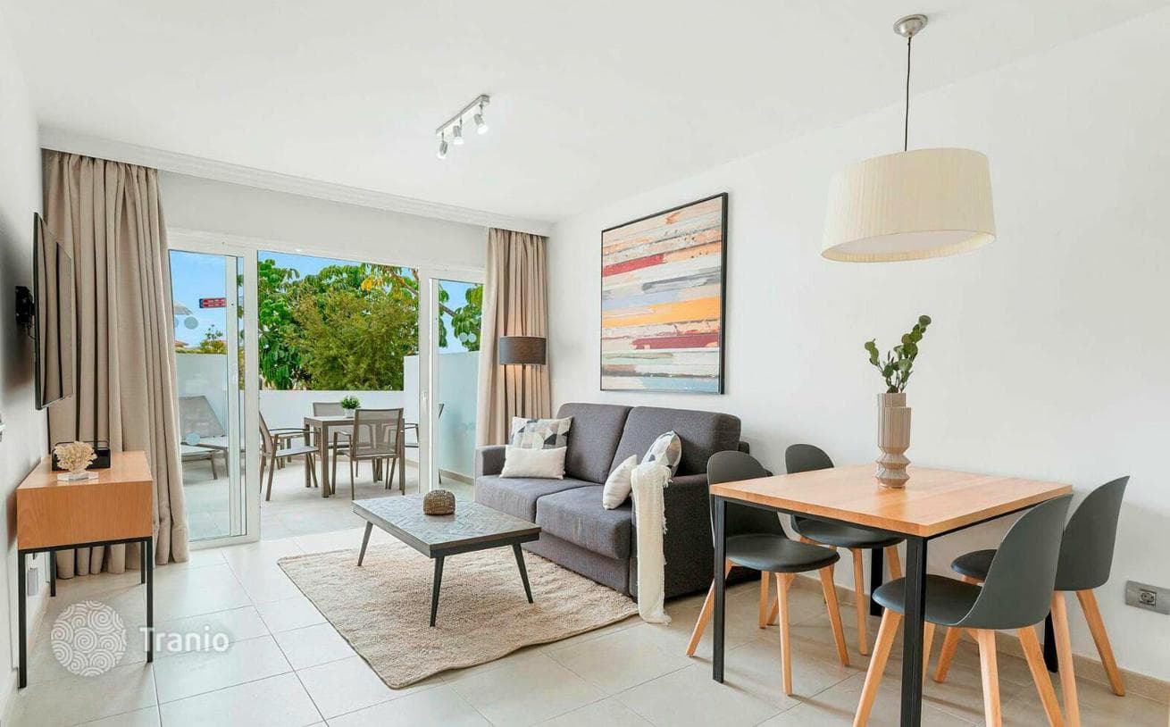 1-Bedroom Apartment in Golf del Sur, Tenerife, photo 2