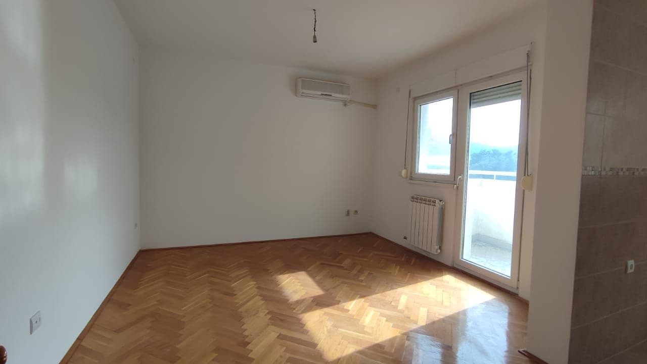 Квартира в Баре, Черногория, 76 м², фото 4