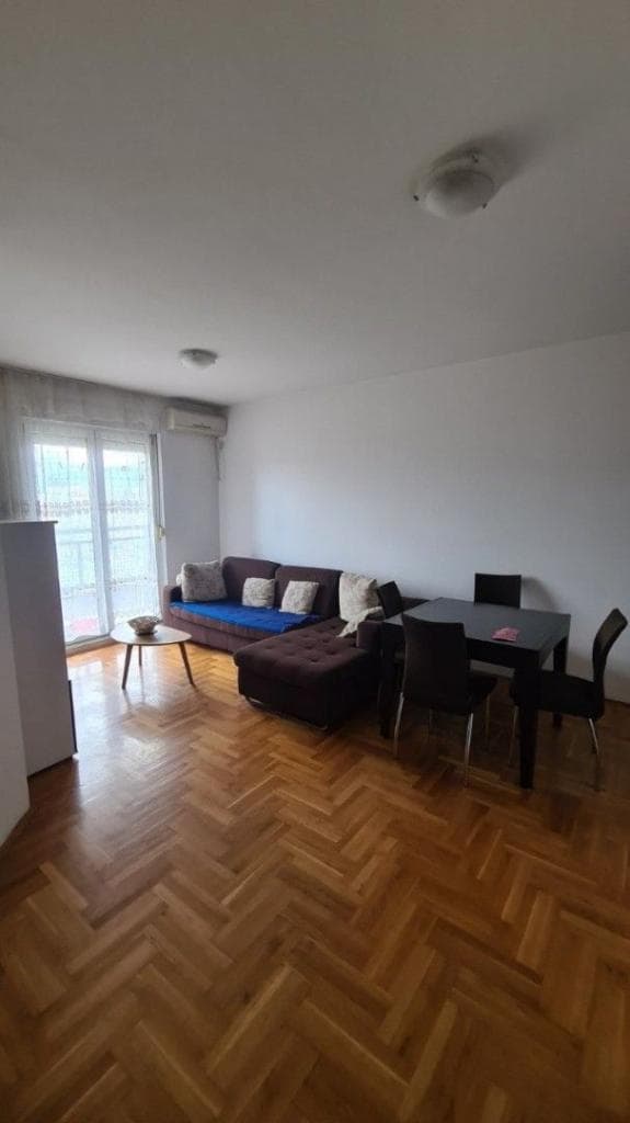 Квартира в Подгорице, Черногория, 45 м²