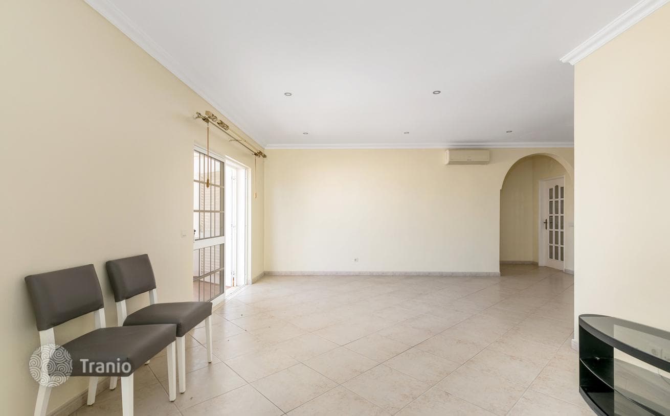 4-Bedroom Townhouse in Albufeira, Portugal, photo 5