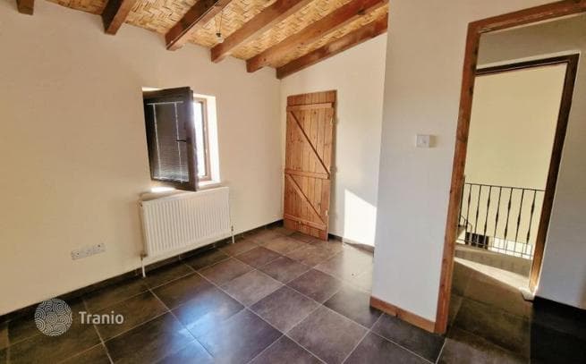 2-Bedroom House in Traditional Cypriot Style in Nicosia, photo 2