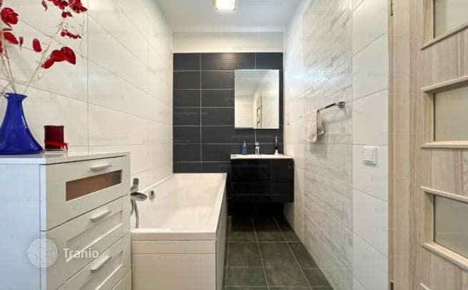 3-Bedroom Townhouse with Smart Home System in Budapest, photo 5