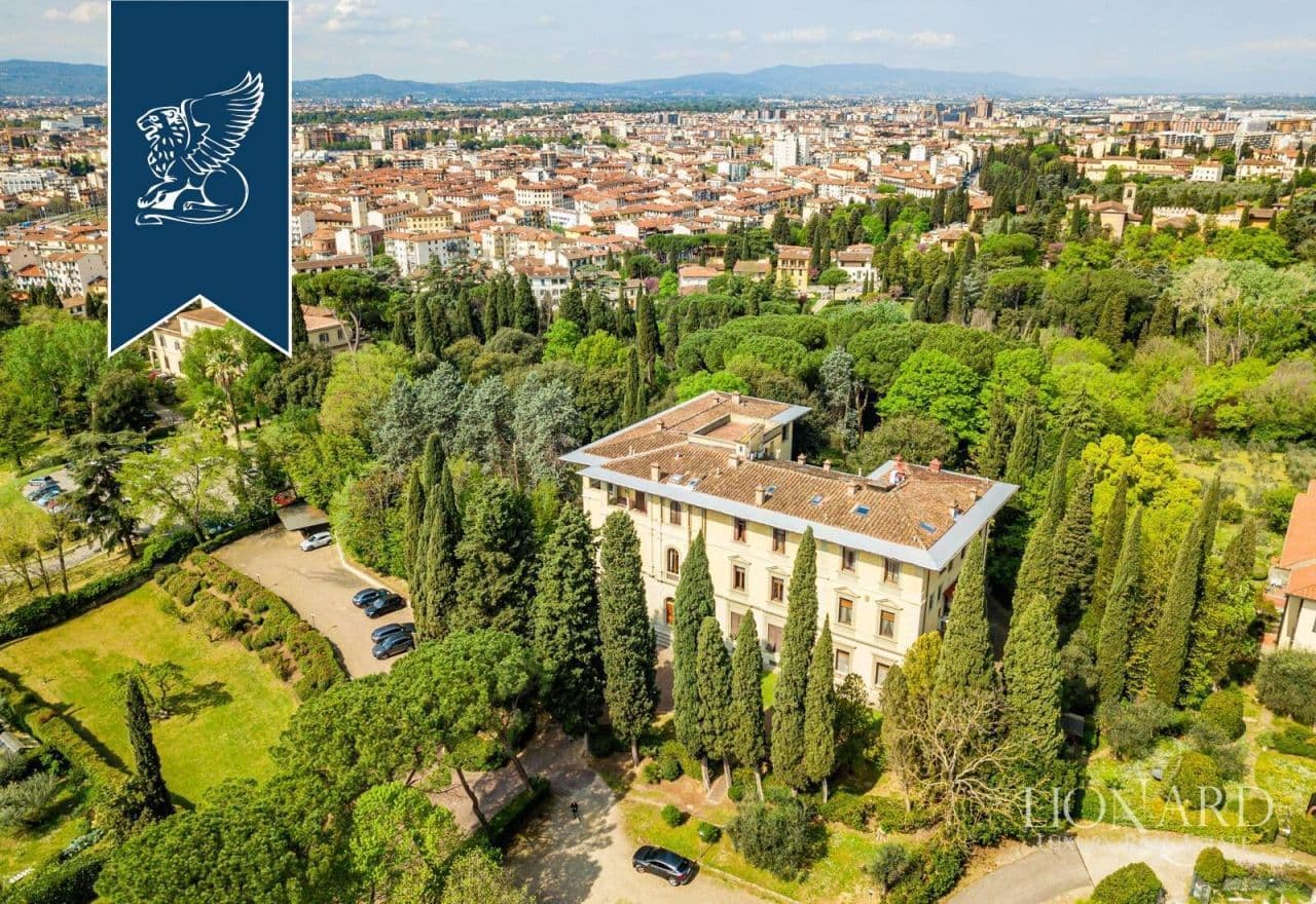 Апартаменты во Флоренции, Италия, 380 м²