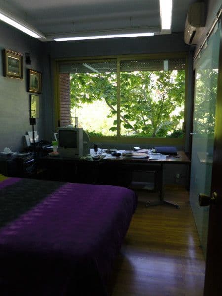 1-Bedroom Apartment in Barcelona, photo 4