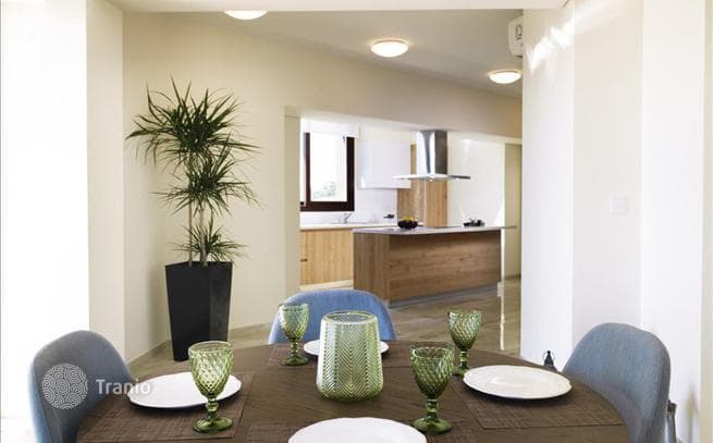 New Luxury Apartments with Pools and Spa near the Beach in Muttayiaka, Limassol, photo 3