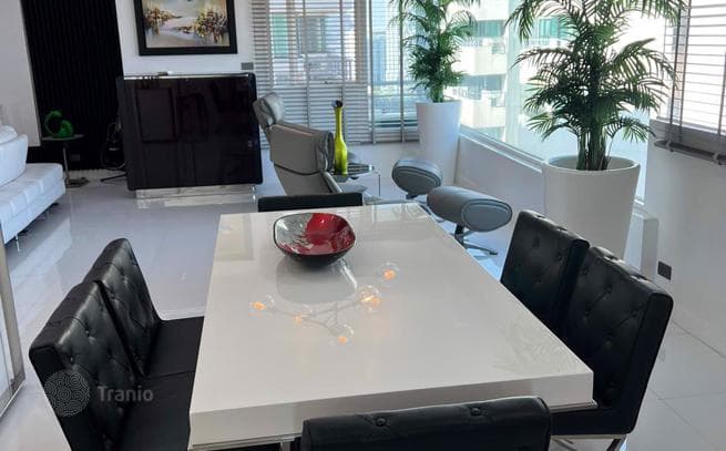 3-Bedroom Condo in Sathon, Bangkok, photo 5