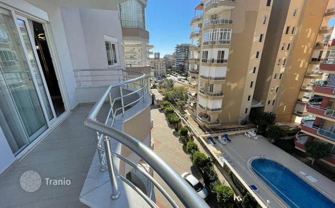 2-Bedroom Apartment with Sea View in Mahmutlar, Alanya