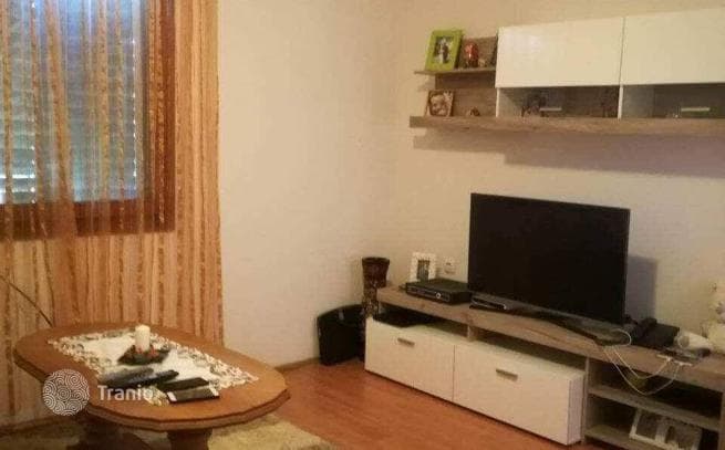 2-Bedroom House with Terraces in Sutommore, Bar