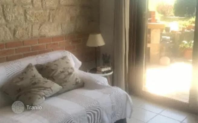 1-Bedroom Townhouse with Pool in Agia Paraskevi, Athens, photo 3