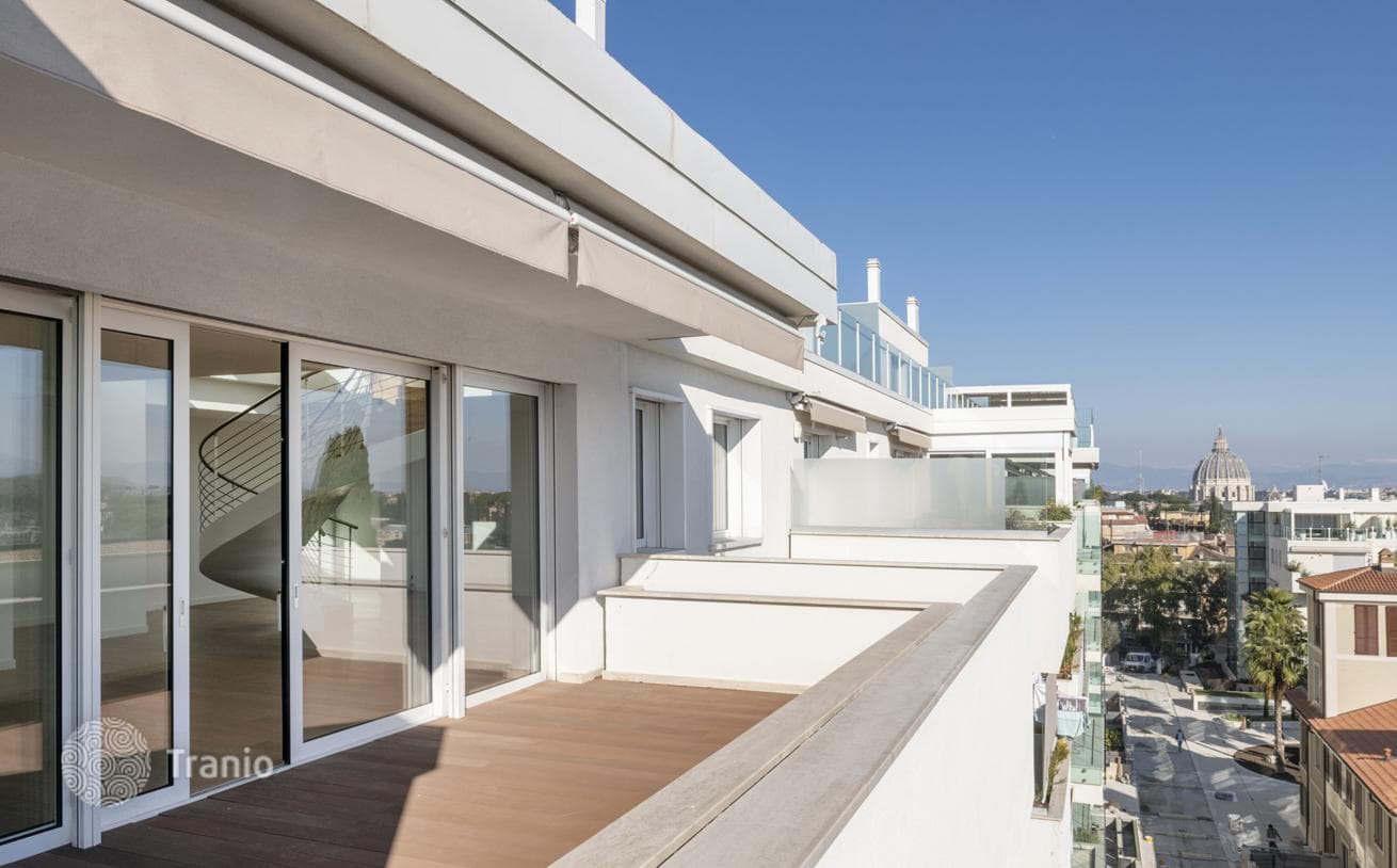 4-Bedroom Penthouse in Rome, photo 2