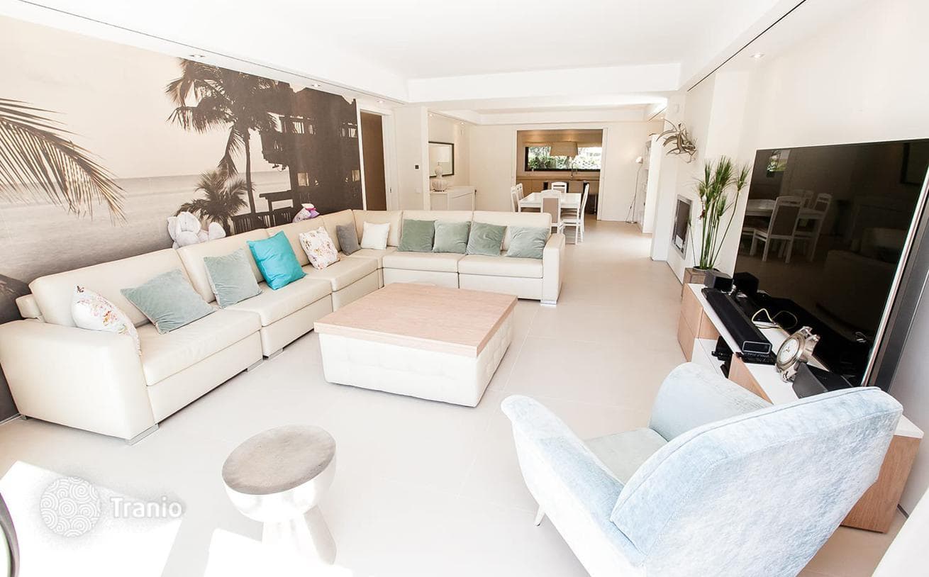 5-Bedroom Furnished Villa with Pool near the Sea in Albufeira, photo 4