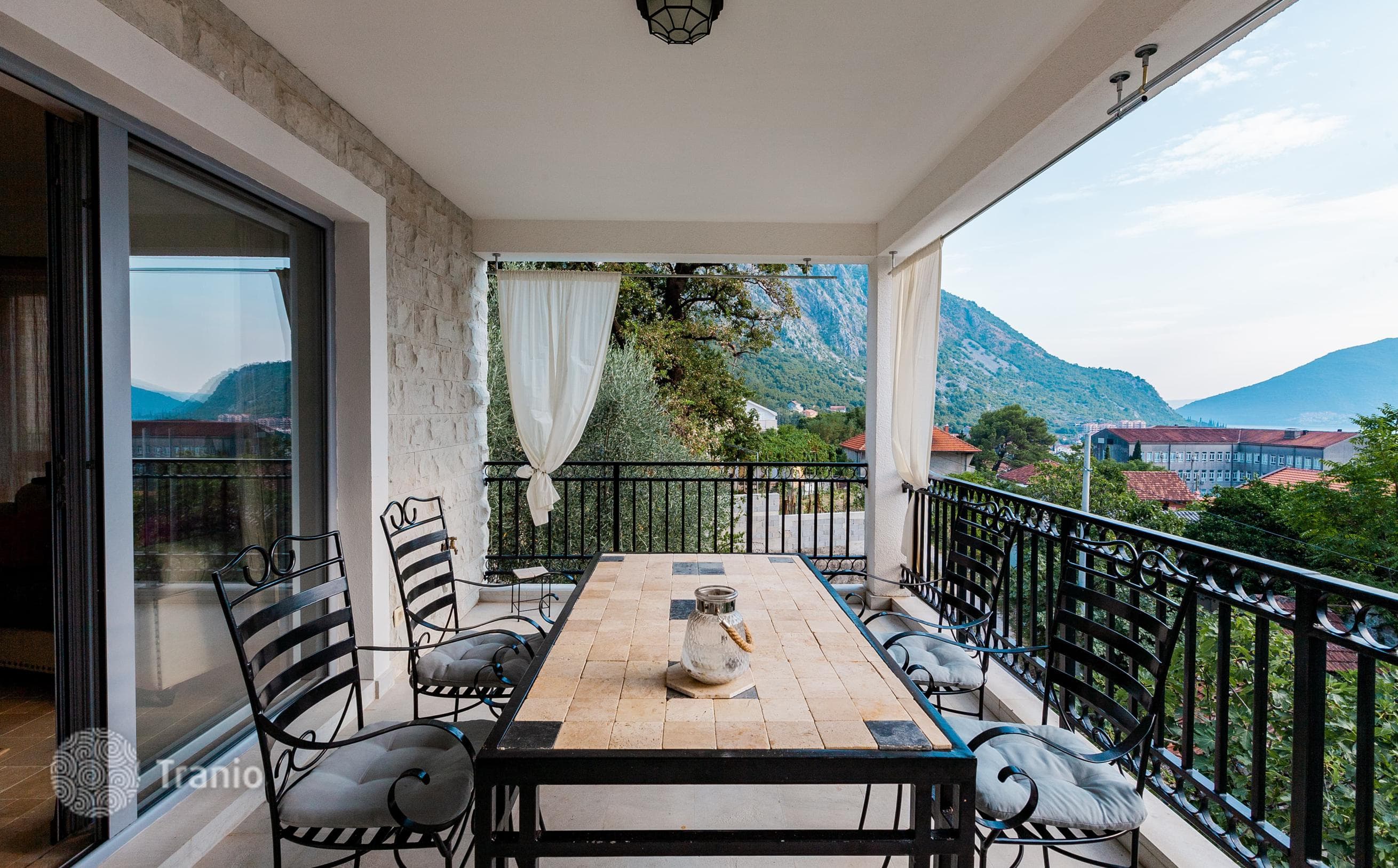2-Bedroom Apartment with Bay View in Risan, Kotor, photo 5