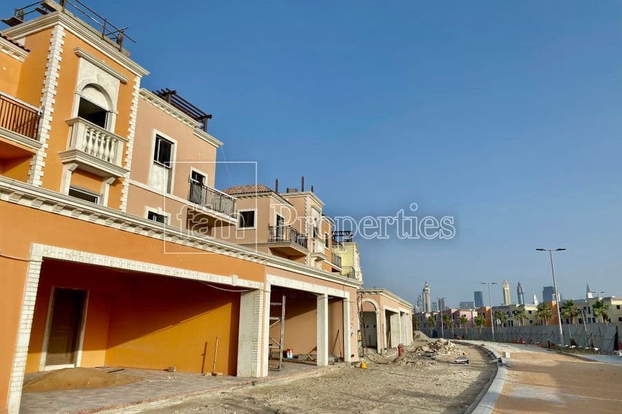 5-Bedroom Townhouse in Jumeirah, Dubai
