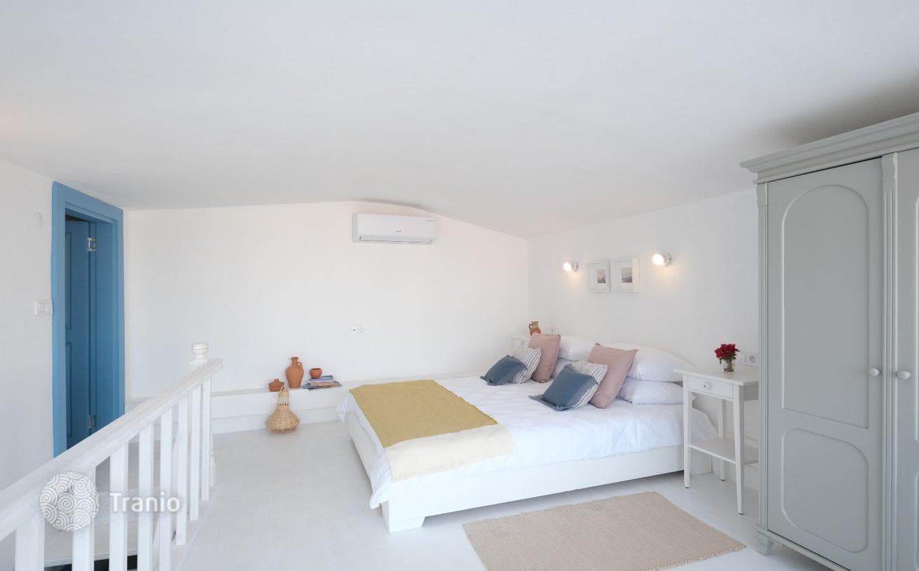 House with Sea View and Roof Terrace in Old Town Fethiye