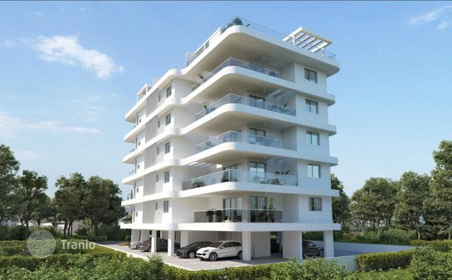 2-Bedroom Apartment with Sea View in Larnaca City Center, photo 5