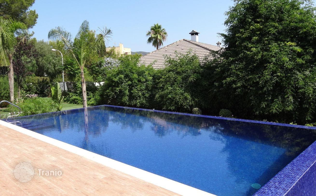House with Private Pool and Garden in Torrenova, Mallorca