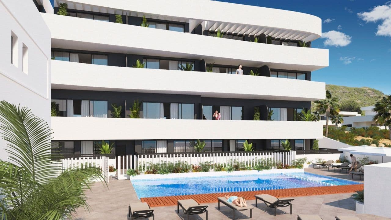 2-Bedroom Apartment in Guardamar del Segura, photo 3
