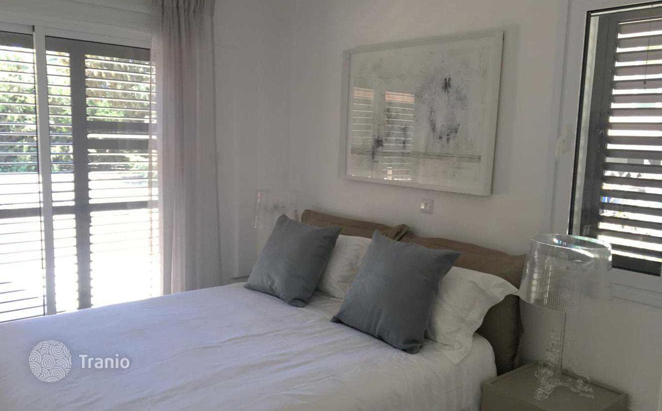 Luxury Residential Development with Pools, Spa and Restaurant in Kato, Paphos, photo 4