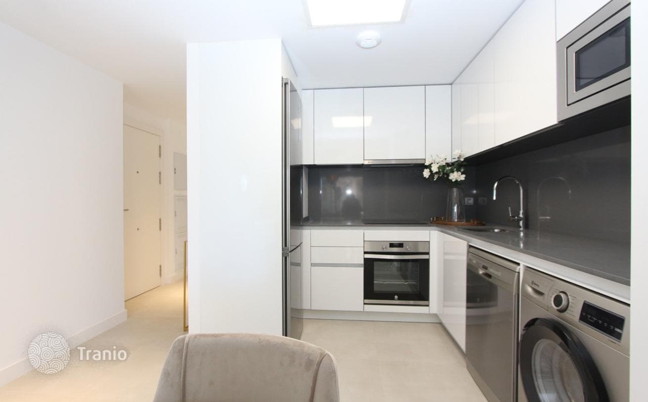 3-Bedroom Penthouse with Sea View in Calpe, Alicante, photo 3
