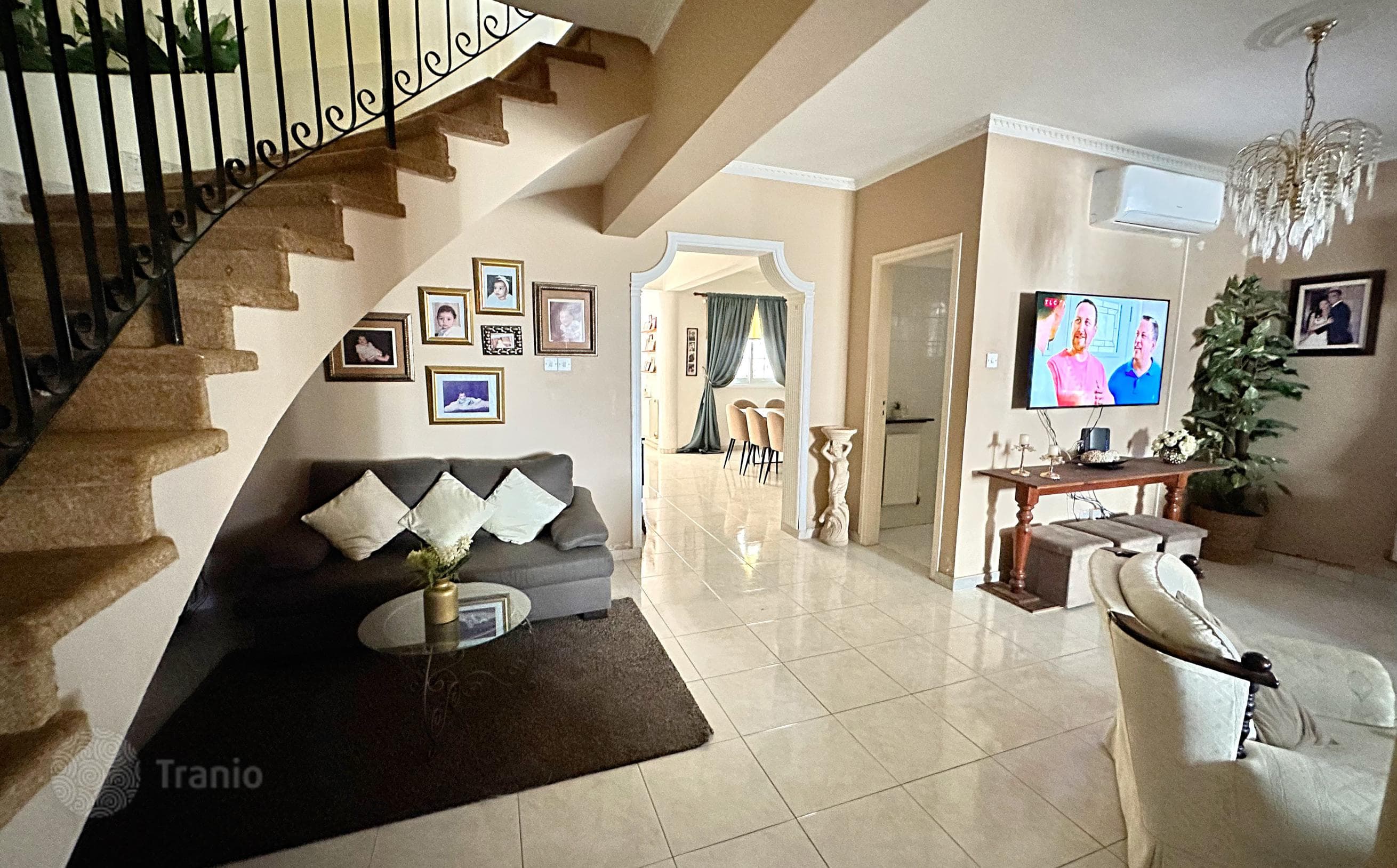 3-Bedroom Townhouse in Aradippou, photo 5