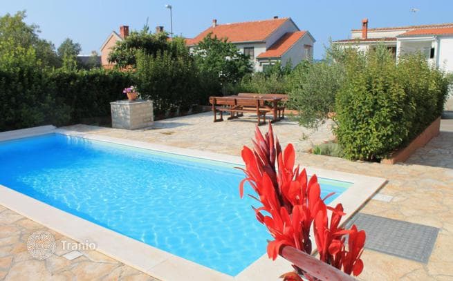 4-Story House with Private Pool and Parking in Zadar, photo 2