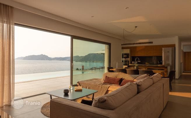 4-Bedroom Villa in Pentati, Corfu, photo 2