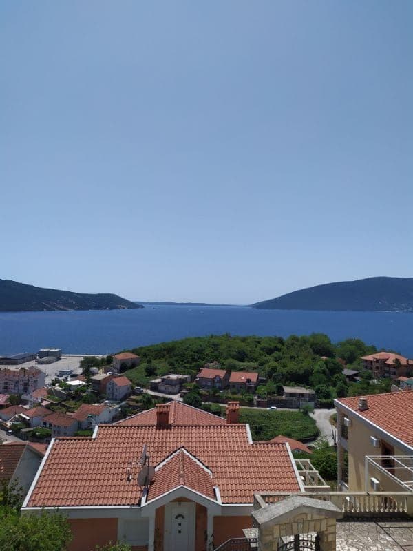 2-Bedroom Apartment in Zelenika, Montenegro, photo 3