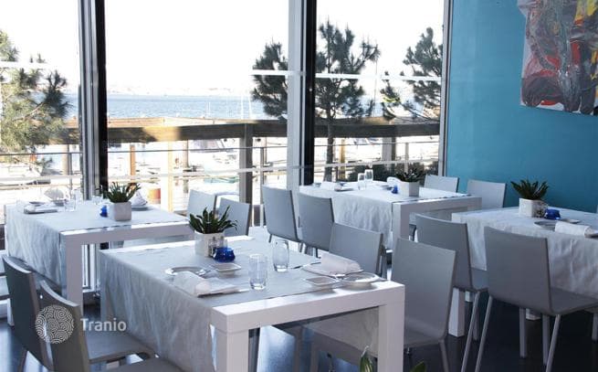 1-Bedroom Apartment in Aparthotel with Private Marina in Setubal, photo 3